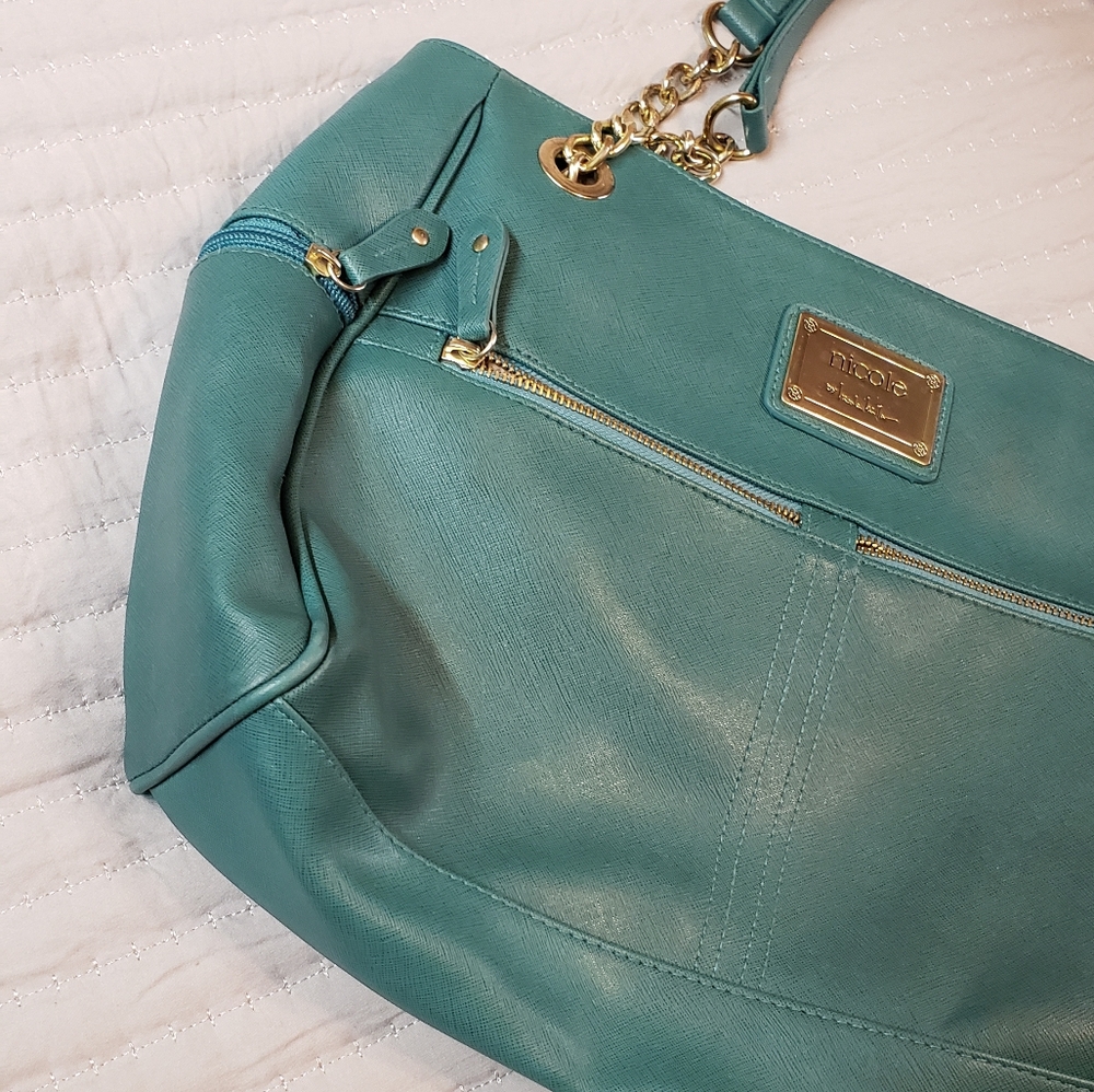 Nicole womens purse gently used many compartments - Picture 2 of 16